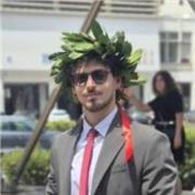 Stai cercando un insegnate che riesca a trasmetterti la voglia di studiare e di apprendere? Allora sei sulla strada giusta!